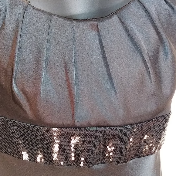 Calvin Klein - Picture 3 of 7